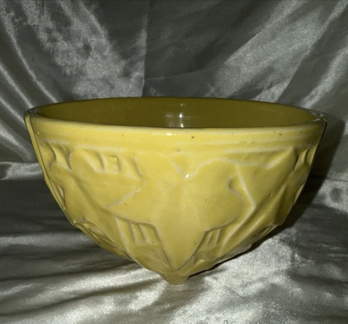 1950s McCoy Yellow Ivy  Bowl or Hanging Basket Planter  McCoy c on Bottom Footed