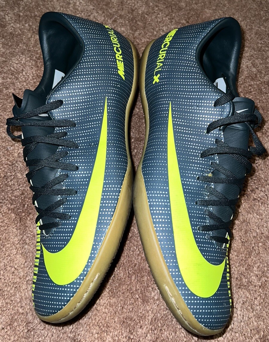 Nike Cristiano Ronaldo Mercurial X Indoor Soccer Shoes Nike Cristiano Ronaldo Mercurial X Indoor Soccer Shoes