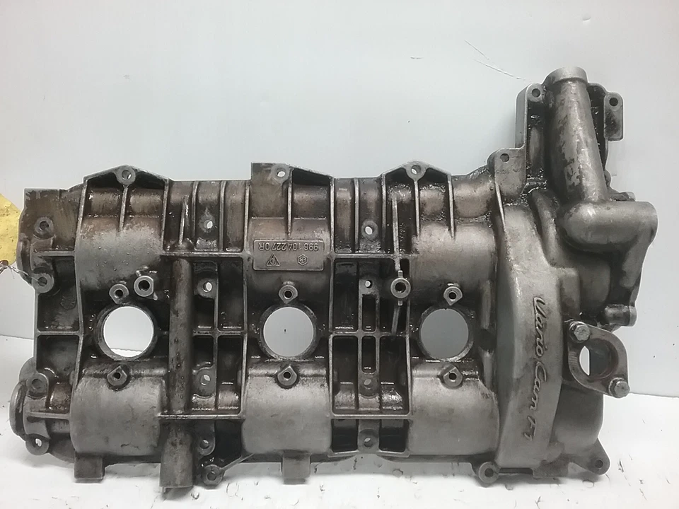 Cubierta de válvula de culata lateral izquierda Porsche Boxster 2000-2004 9961042270R 3,2 L Foto 4 de 4