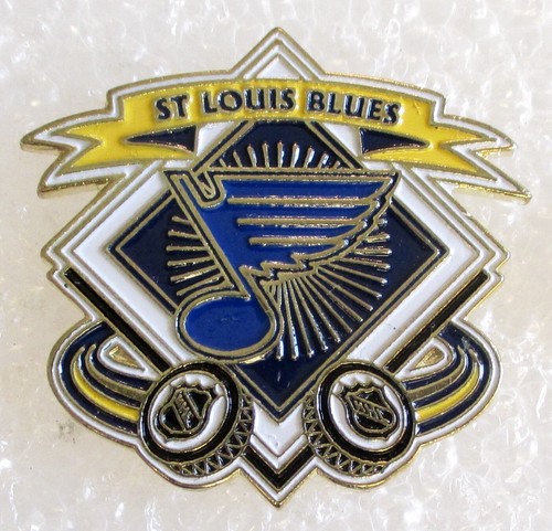St. Louis Blues Hockey Team Fan Souvenir Collector Pin - NHL