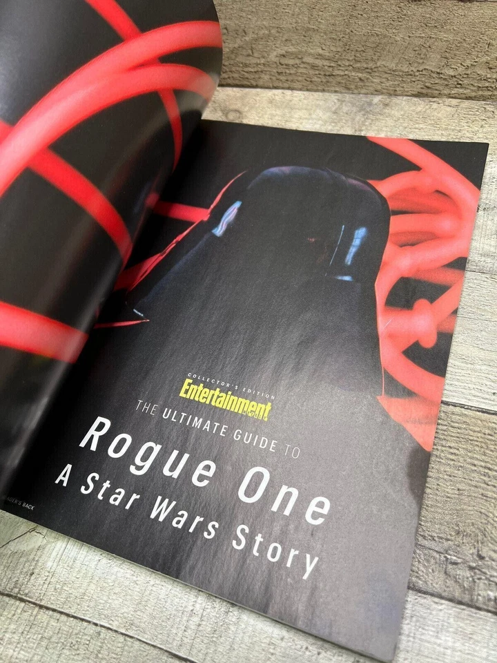 ROGUE ONE STAR WARS THE ULTIMATE GUIDE COLLECTOR'S EDITION MARCH - 2017 - Image 4 of 4