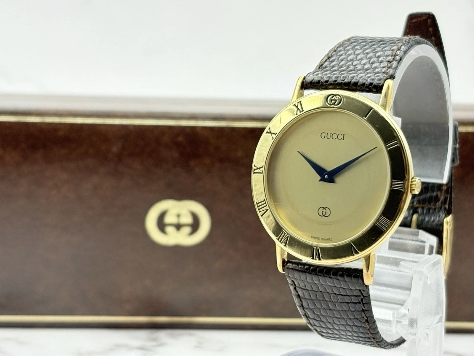[N COMME NEUVE avec boîte] Montre Homme Vintage GUCCI 3000M Quartz Cadran Or du JAPON