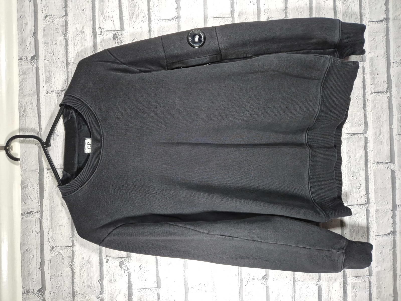 CP Company Pullover sweatshirt Mens small Black Used