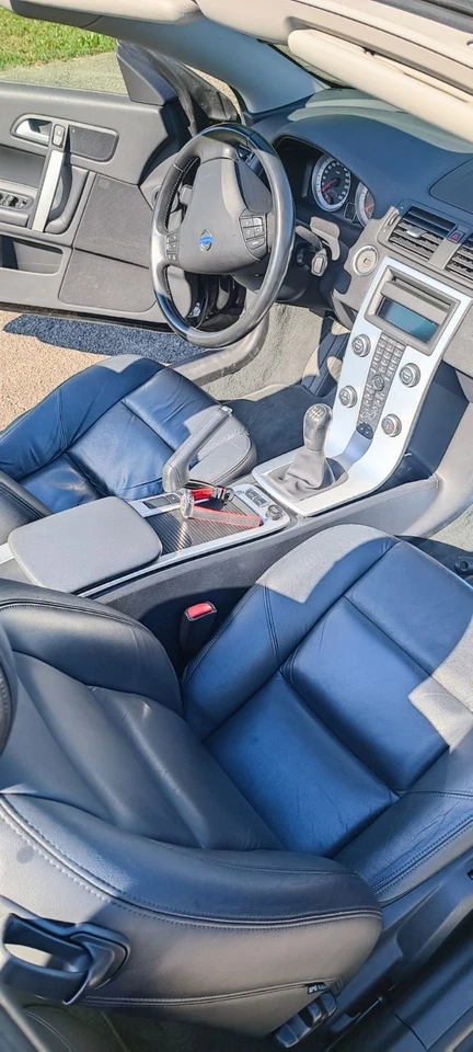 Volvo C70 Cabrio 9 Jahre im Besitz zuverlässig ohne Probleme täglich im Einsatz - Bild 3 von 4