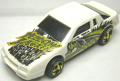 1988 HOT WHEELS CHEVY STOCKER YELLOW JACKET WASP WHITE 1:64 DIECAST 3'' CAR NICE