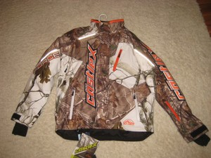 castle x camo jacket