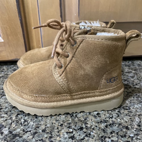 ugg neumel size 9