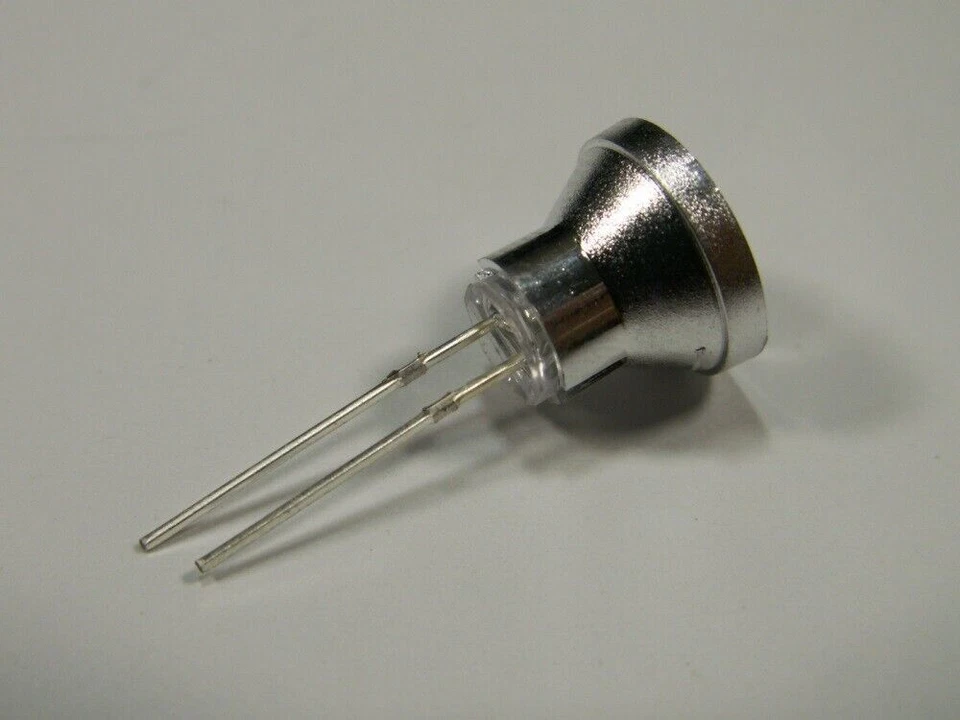 LED Reflektor 12mm für 5mm LEDs als Flutlichtstrahler Scheinwerfer 10 Stück S103 - Bild 4 von 4