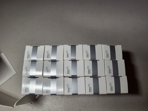 15 La roche posay HYALU B5 Serum Anti Wrinkle Concentrate Repairing 3 ml travel - Picture 3 of 4