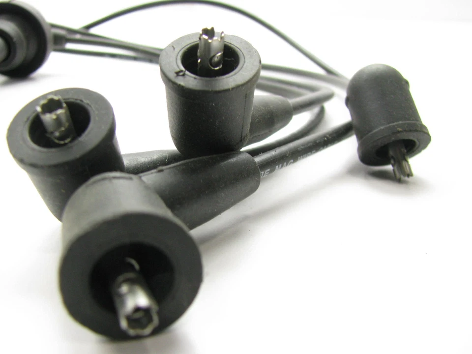 Prestolite 184025 Ignition Spark Plug Wire Set 1996-99 Mitsubishi Eclipse 2.4L - Image 2 of 3