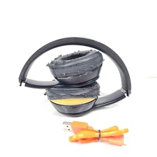 Beats by Dr. Dre Beats Solo3 On-Ear Headphone - Gloss Black A1796 READ