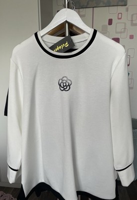 Sehr Schöne Damen Anzug In Größe 46-48 Neu mit Etikett zu Verkaufen