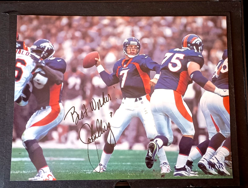 Autographed Framed John Elway 8x10 Picture 1997 UNAUTHENTICATED - Picture 2 of 6