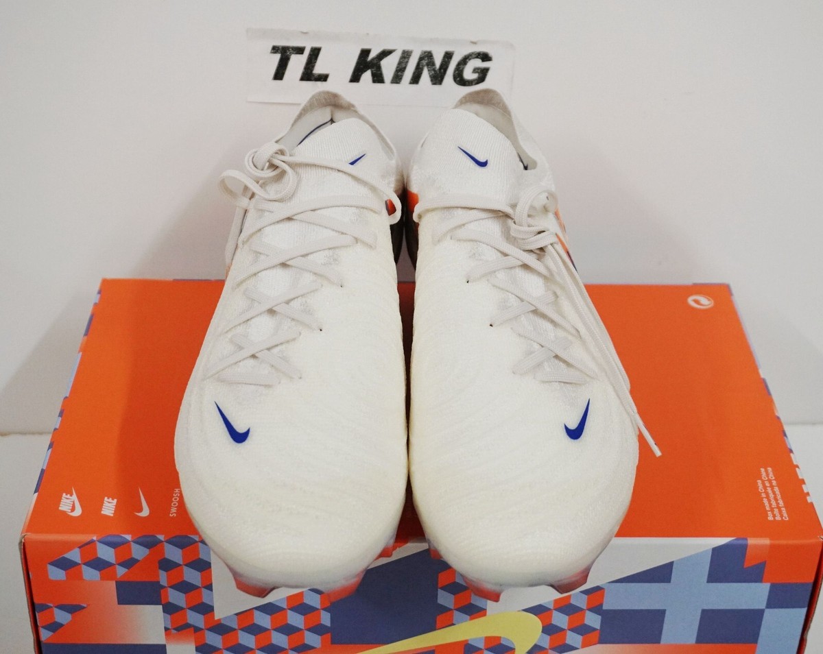 Nike Phantom GX II Elite SE FG Soccer Cleats Barna Pack Nike Phantom GX II Elite SE FG Soccer Cleats Barna Pack