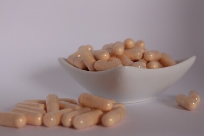 900 Coenzym Q10 Kapseln á 100mg Q10-Vegan Dose - frei von Stearat für 72 Monate