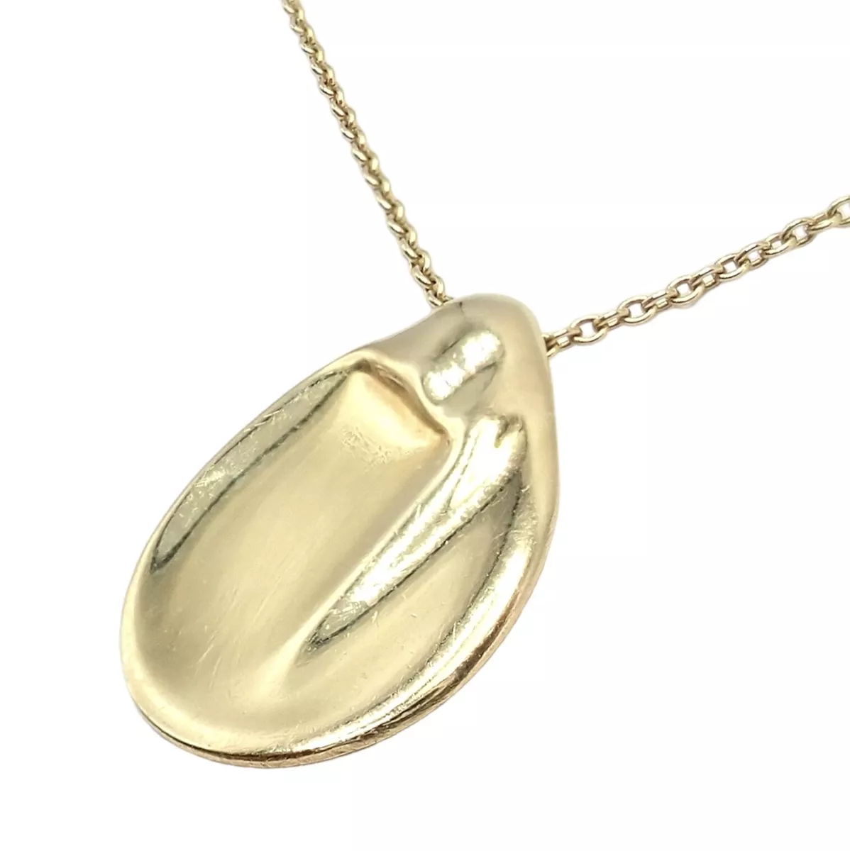 Tiffany Co Peretti 18k Yellow Gold Madonna Pendant Sweet Mini Chain Necklace