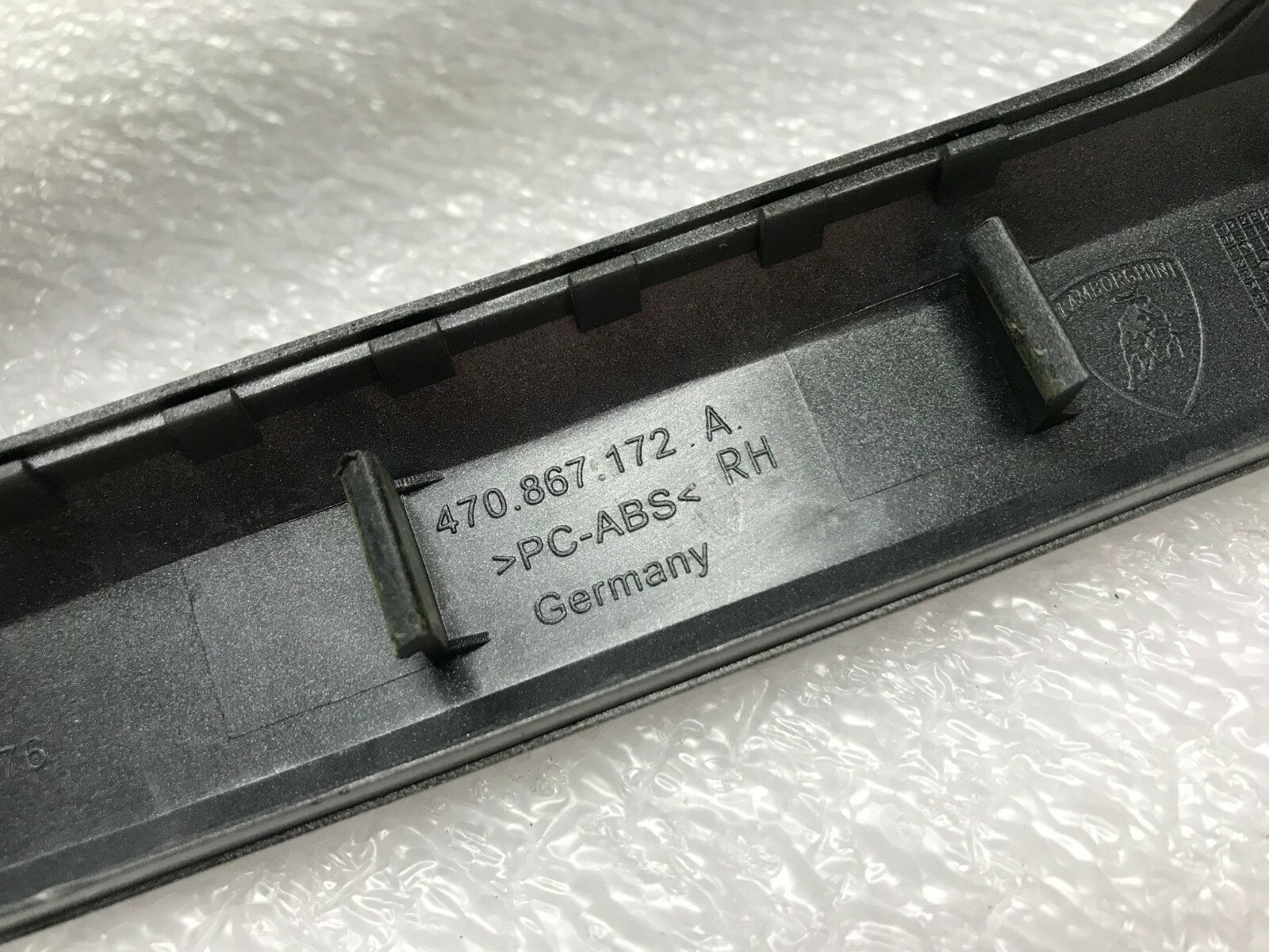 LAMBORGHINI AVENTADOR 700 LP720 PASSENGER RIGHT SIDE DOOR HANDLE OEM 470867172A