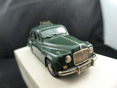 Jemini JMR 001 Rover 90 Cheschire Constabulary Police kit résine monté 1/43