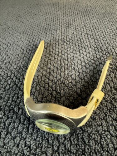 Vintage Puma PM820 Watch White Resin Band Silver Case Yellow Dial New Battery - Picture 3 of 5