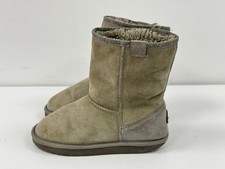 EMU Australia Stinger Lo Unisex Adult Khaki Sheepskin Boots UK (5) EU (38) B132