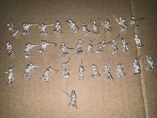 Lot 39 Pewter Soldiers 31 