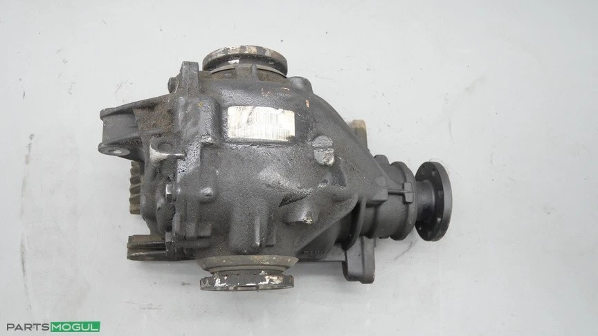 2003-2005 BMW E85 Z4 Automatic Rear Differential Carrier 3.46 Ratio 7514130 OEM - Image 3 of 4