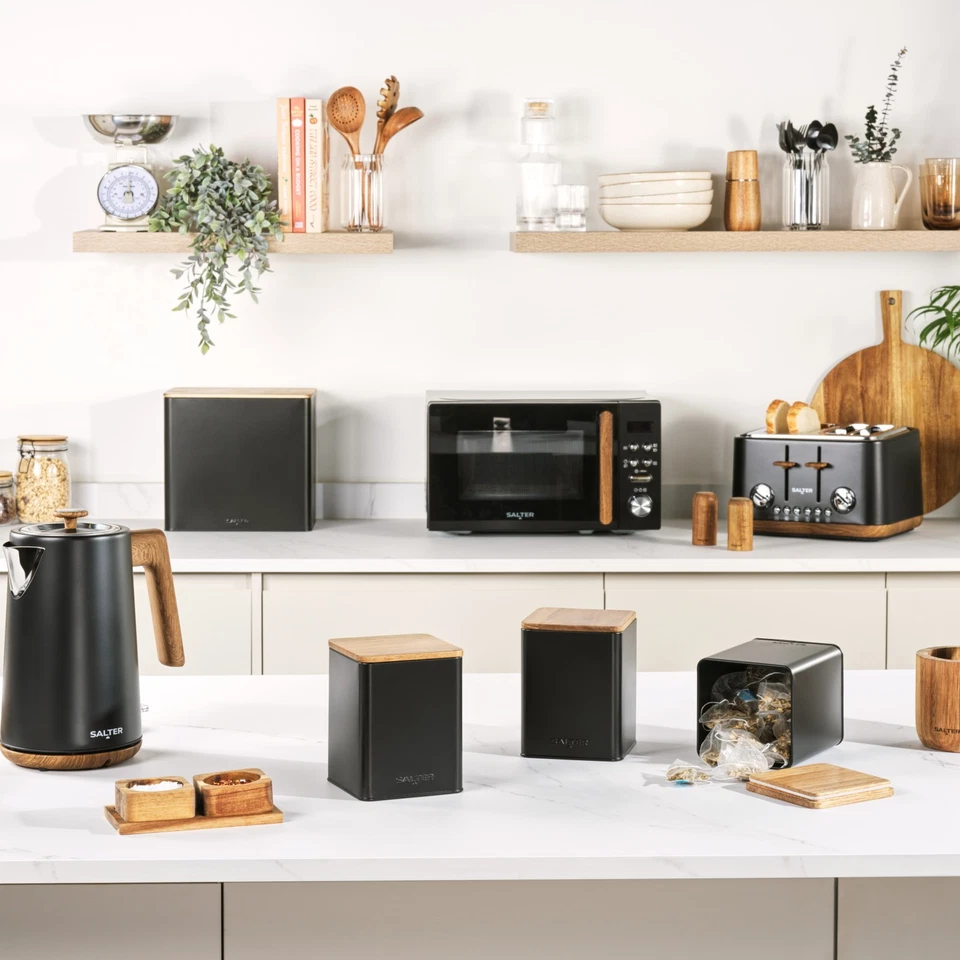 Salter Toronto Kettle Toaster Microwave Set 1.7L Fast Boil 4 Wide Slot Black - Image 4 of 4