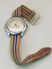 Vintage Men Timex Hand Wind Mechanical Date Analog 37mm Round Watch - Untested