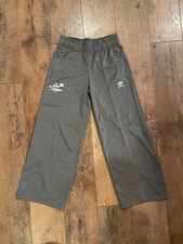 Adidas Girls Hello Kitty Pants 9-10 yrs