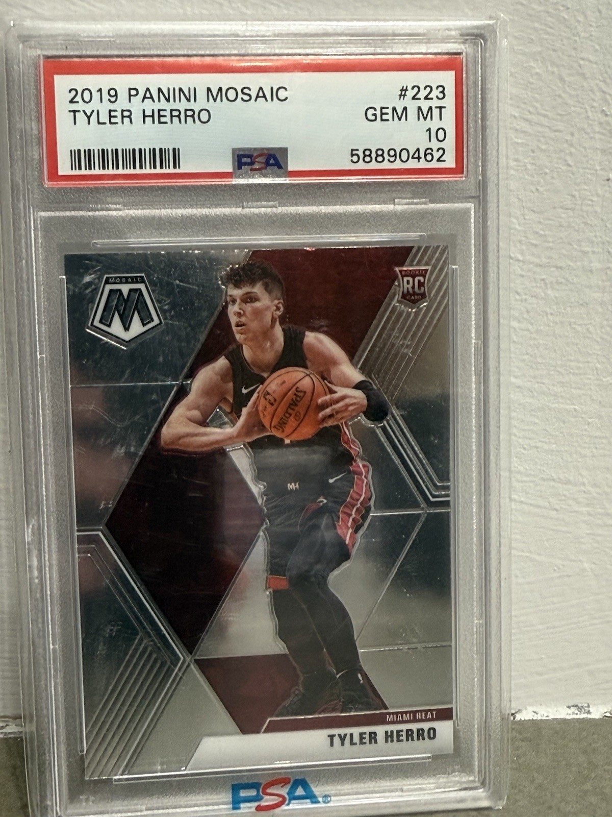 2019 Panini Mosaic Tyler Herro Base Rookie #223 PSA 10 Gem Mint Miami Heat
