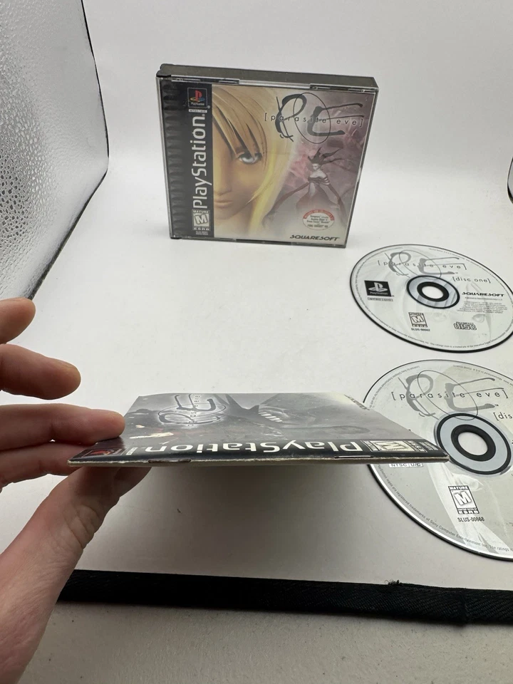 Parasite Eve (Sony PS1) Black Label CIB w/REG CARD Resurfaced Working MINT DISCS - Image 3 of 4