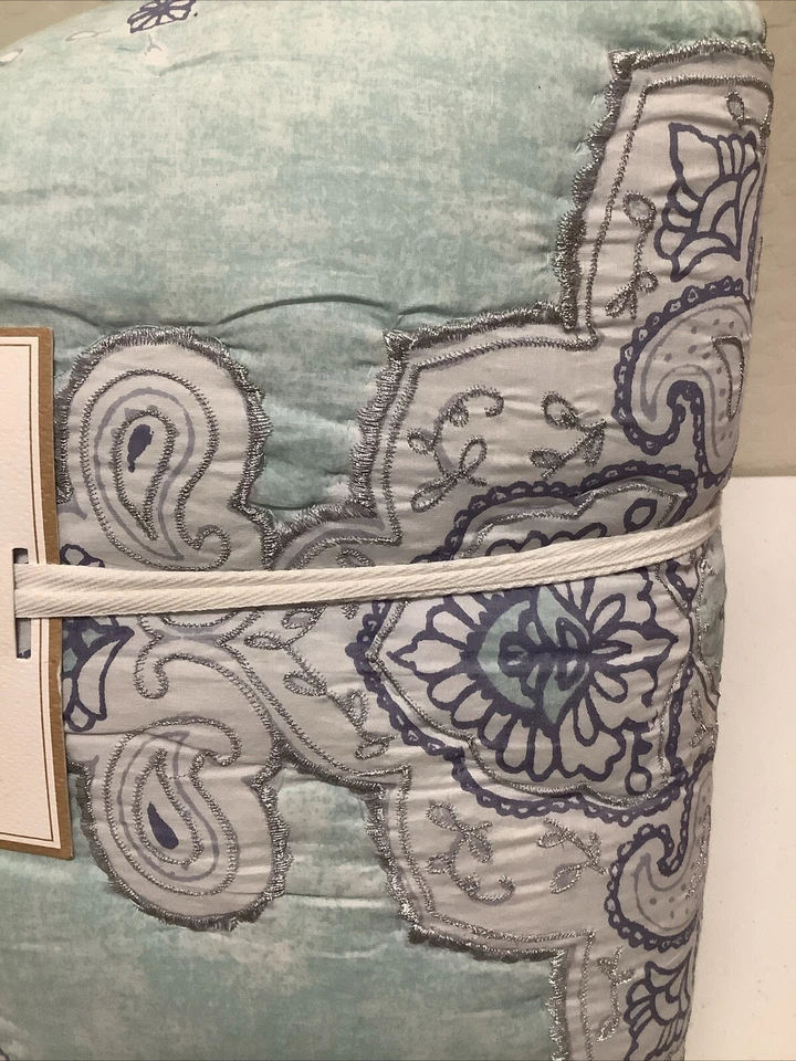 Edredón Pottery Barn Teen Bohemian Wonder Matelasse gris aguamarina edredón doble Foto 3 de 4