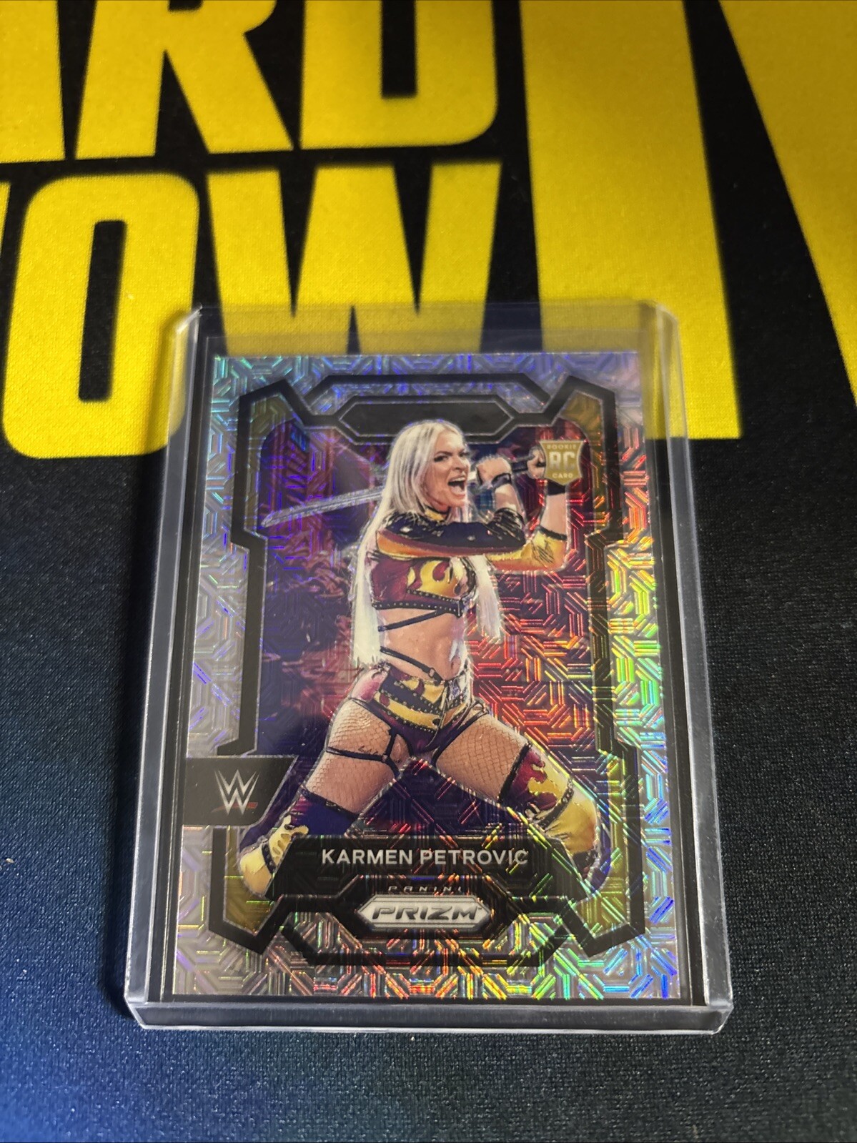 Karmen Petrovic WWE Panini Prizm 2024 Rookie Card RC Mojo #/25