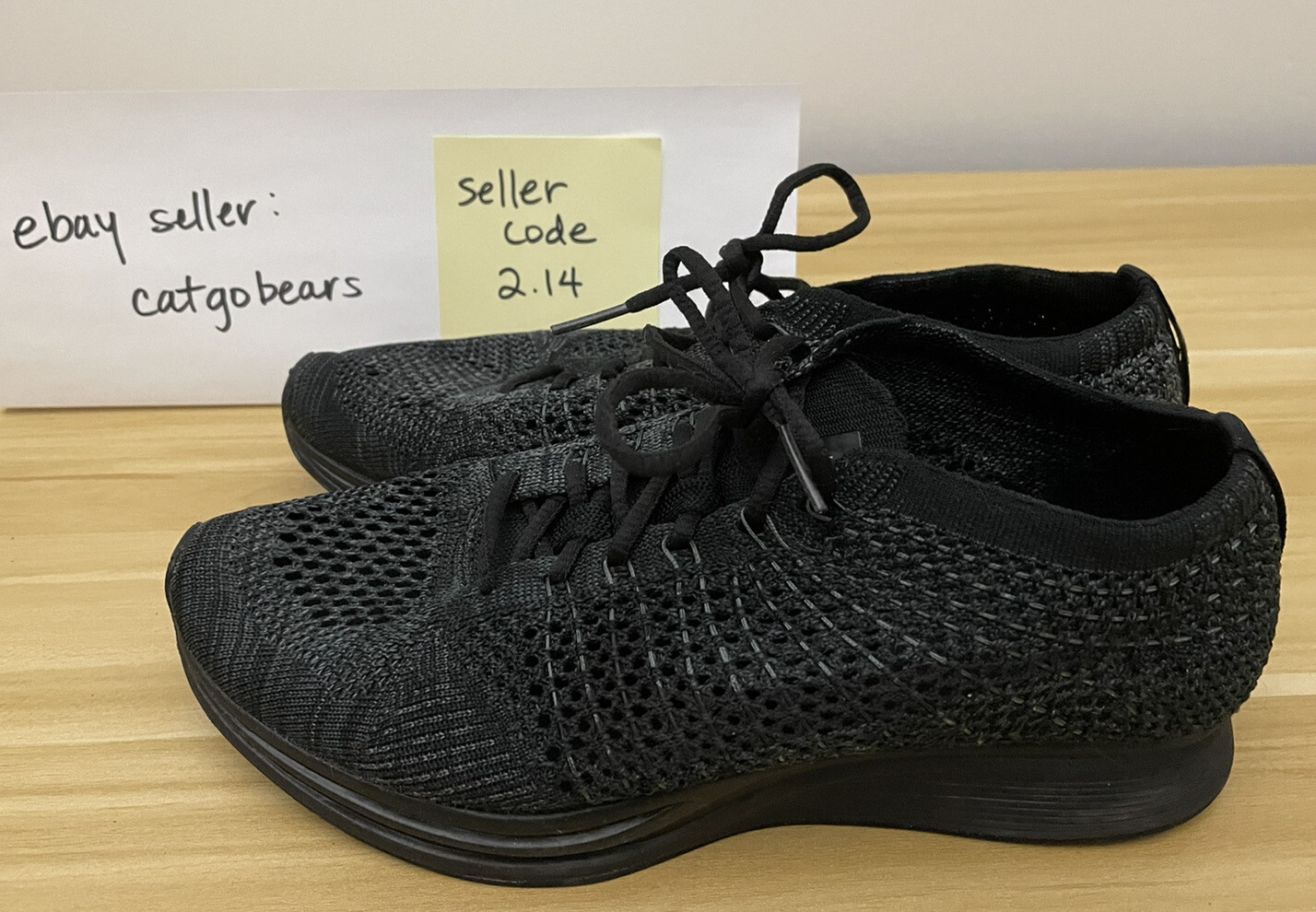 nike flyknit racer all black