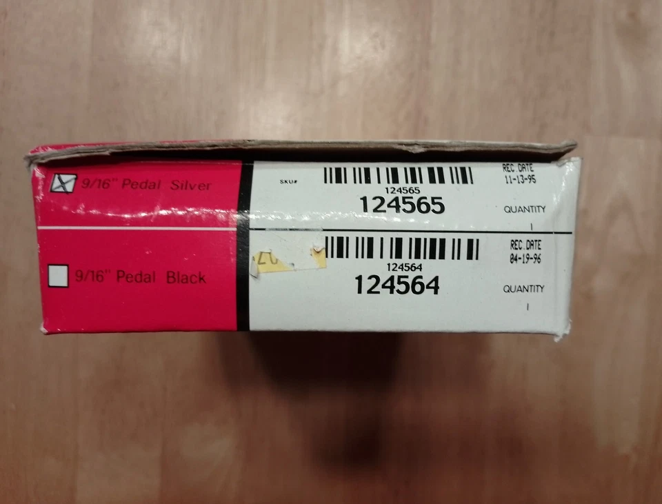 Redline Lo-Profile Platform Alloy Pedal Silver 9/16 NIB - Image 4 of 4