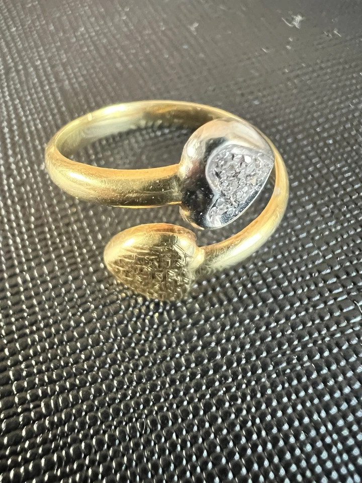 Anillo de oro blanco de 18k con halo de diamantes amarillos y blancos talla 6 Foto 2 de 4