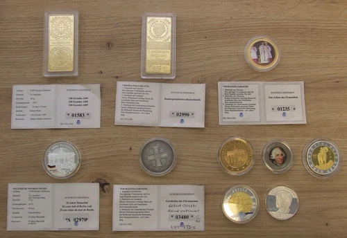 10 medals or bars Cu gold plated silver plated some with color print
