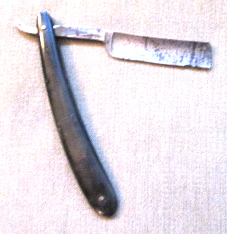 GEORGE WOSTENHOLM & SONS SOLE MANUFACTURIERS OF THE ORIGINAL AND TRUE PIPE RAZOR