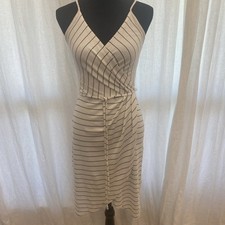 41 Hawthorn Faux Wrap Tie Waist Dress Size XS Flattering Fit Black and White