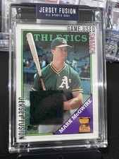 2021 Mark McGwire Jersey Fusion Topps 1997 Worn Jersey Patch Card Oakland A’s