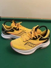 Saucony Axon 2 Women Size 8 Yellow Athletic Running Shoes Sneakers S10732-16
