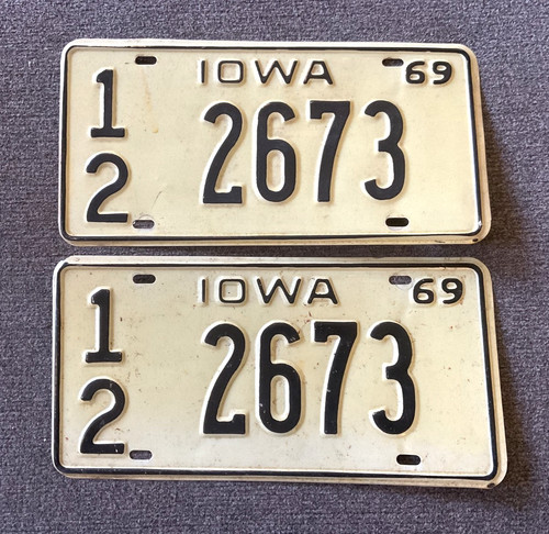 RARE 1969 IOWA LICENSE PLATE PLATES PAIR ALL ORIGINAL CHEVY FORD DODGE CAMARO