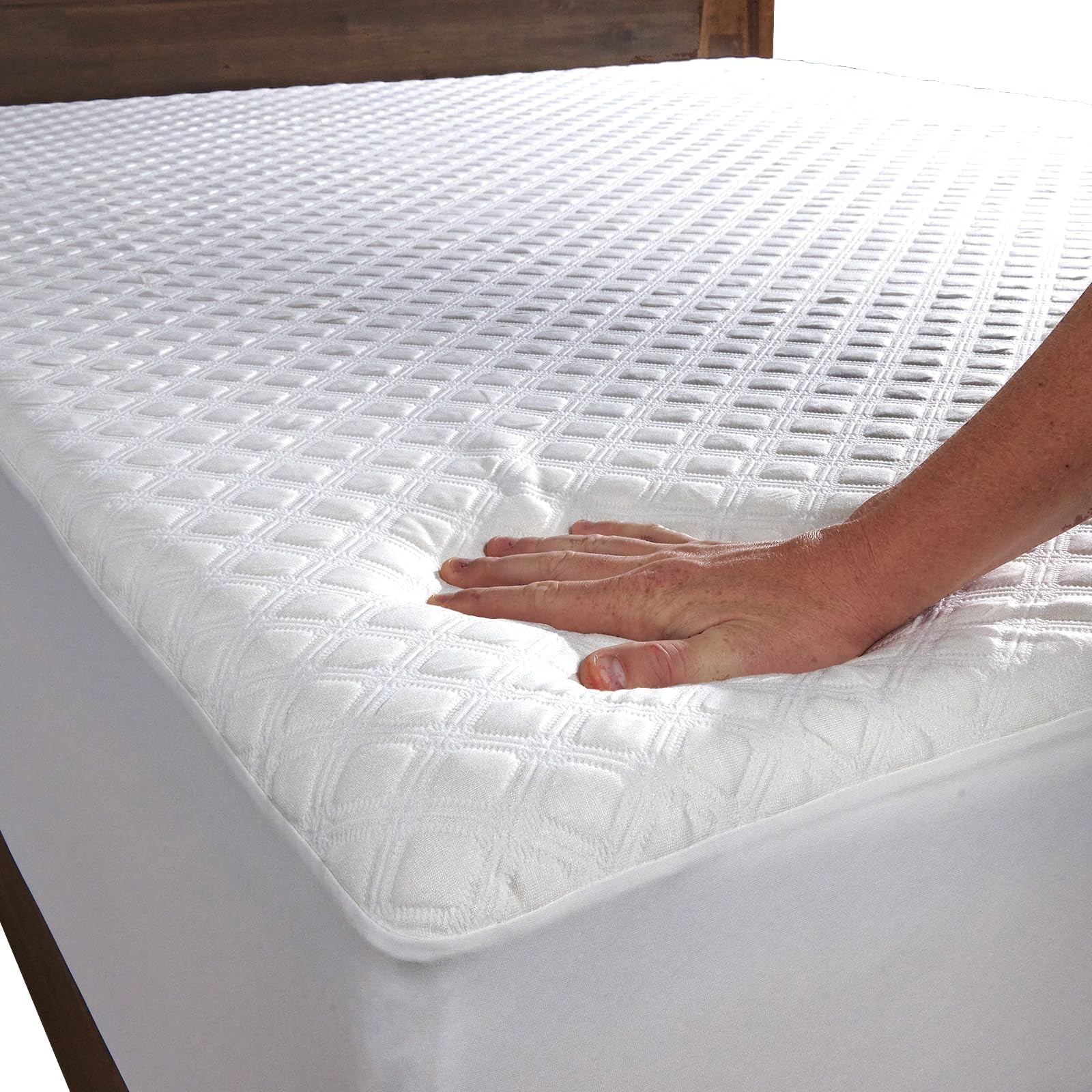 Sleepure Full Size Waterproof Mattress Protector with Bamboo Viscose