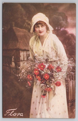 "Flora" Oilette romantisches Dorfmädchen mit roten Gänseblümchen, Mütze und Tuch