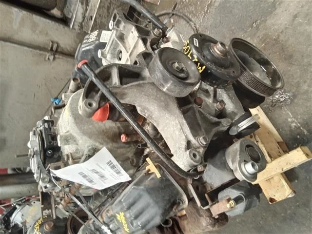 Dodge RAM 1500 Van 2002 5.2L Engine VIN Y 8th Digit 7948 Foto 2 de 4