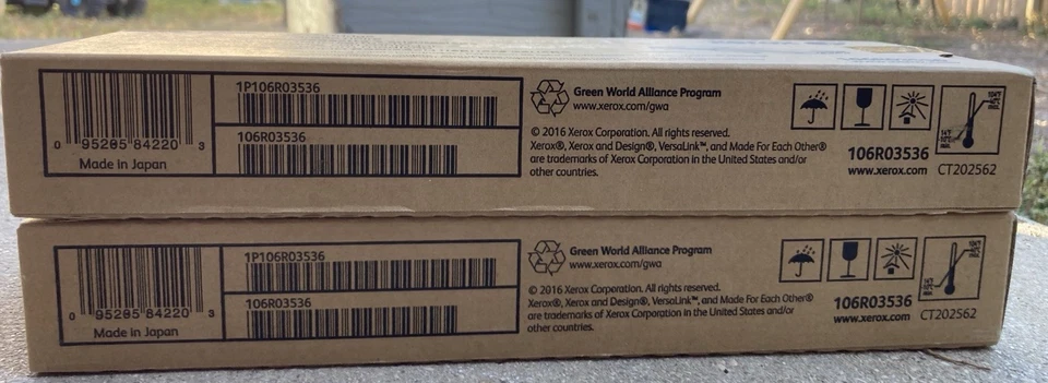 Два (2) черных дозированных картриджа с тонером Xerox 106R03536 для Xerox VersaLink C400 - Изображение 2 из 2