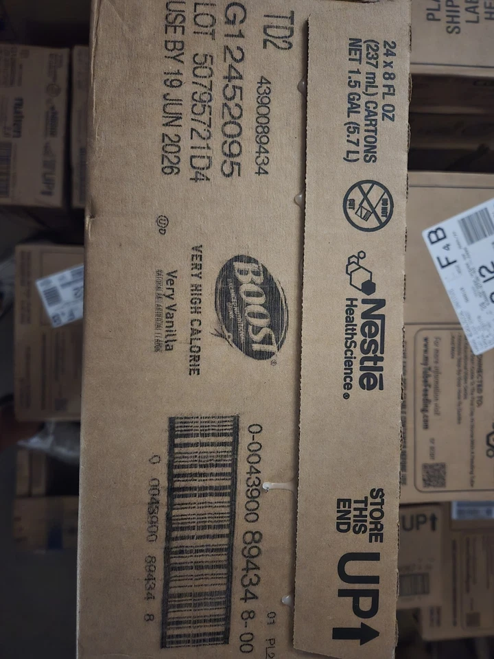 Boost Very High Calorie VHC Very Vanilla 8 oz - Estojo de 24 Novo - Imagem 2 de 2