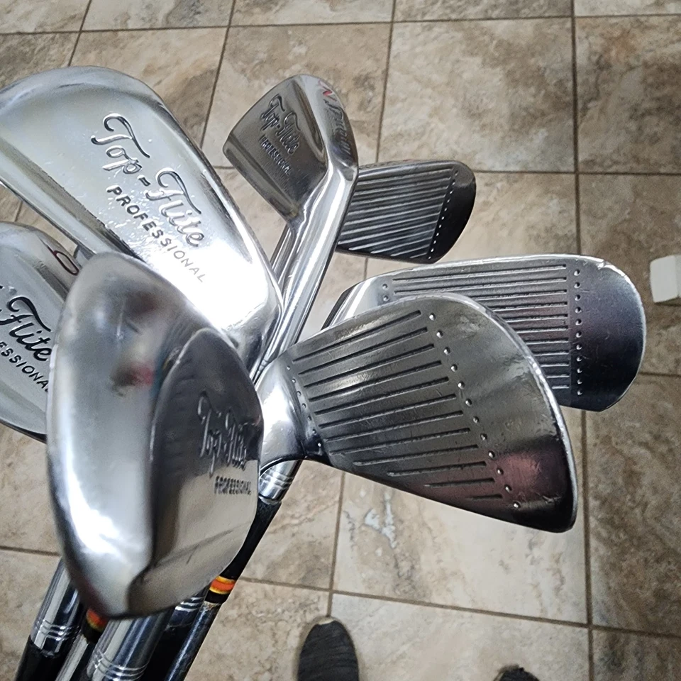 Spalding Top-Flite Pro Iron Set 2-PW, RH. Standard Length. Poor Grips. READ. - Image 2 of 4