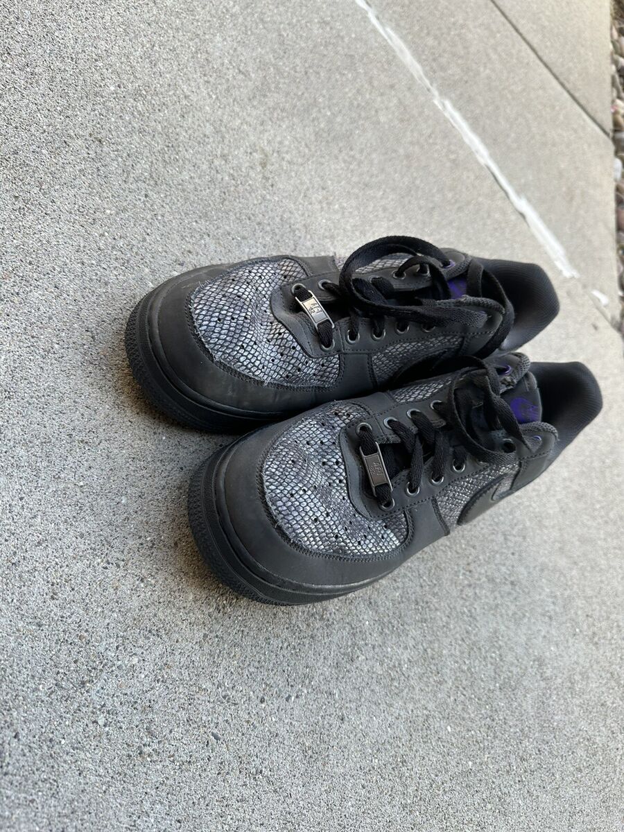Nike Air Force One Anthracite sz 9.5 Grey Purple Snakeskin Nike Air Force One Anthracite sz 9.5 Grey Purple Snakeskin