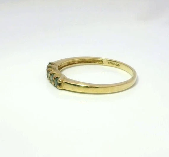 9ct Yellow Gold Ring Green Cubic Zirconia Stones Hallmarks Ring Size N 1/2 - Изображение 4 из 4